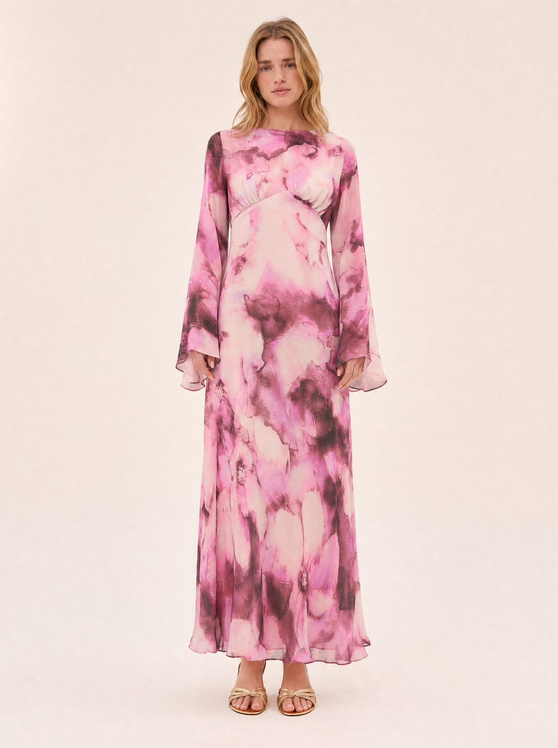 Spring & Summer Dress Trends 2026 — The SATORAA Edit